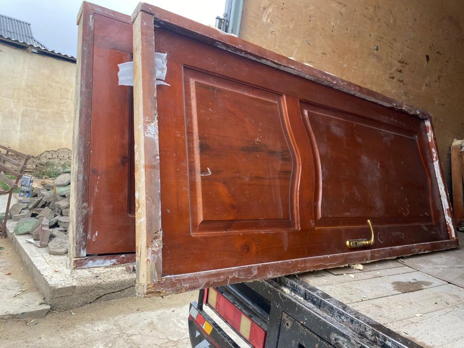 Есік, двери, есиктер буу