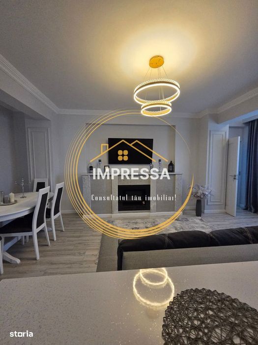 Se vinde apartament 3 camere in rate 80mp cu boxa 20mp loc de parcare