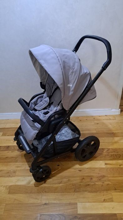 Продам каляску 3в1 Joie