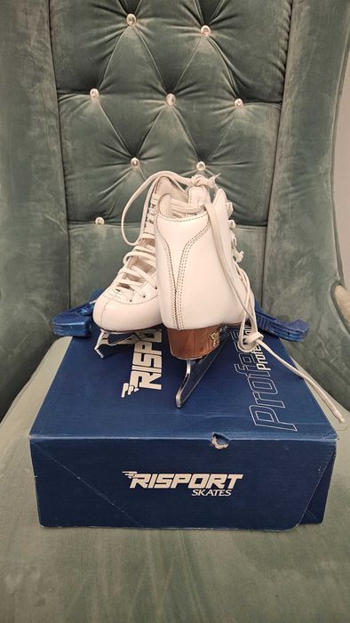 Коньки фигурные детские