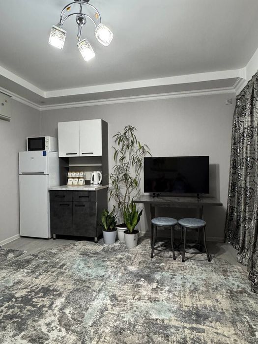 Чиланзар -3 квартал, 1-комнатная малосемейка