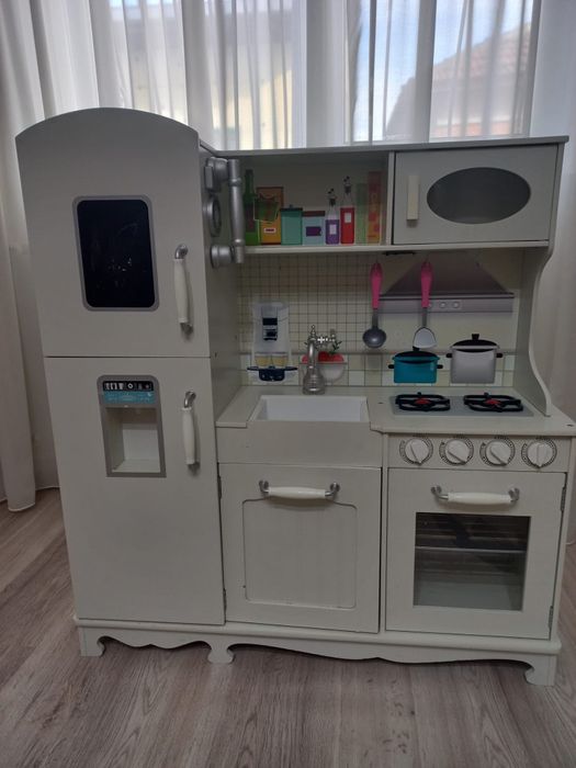 Bucătărie interactivă pentru copii din lemn!