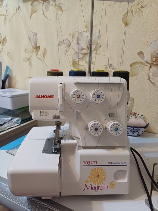 Оверлок сатылады.Оверлок бұрын қолданылған.