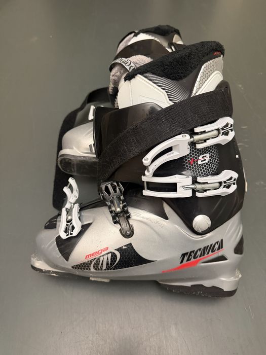 Ски обувки Tecnica + 8