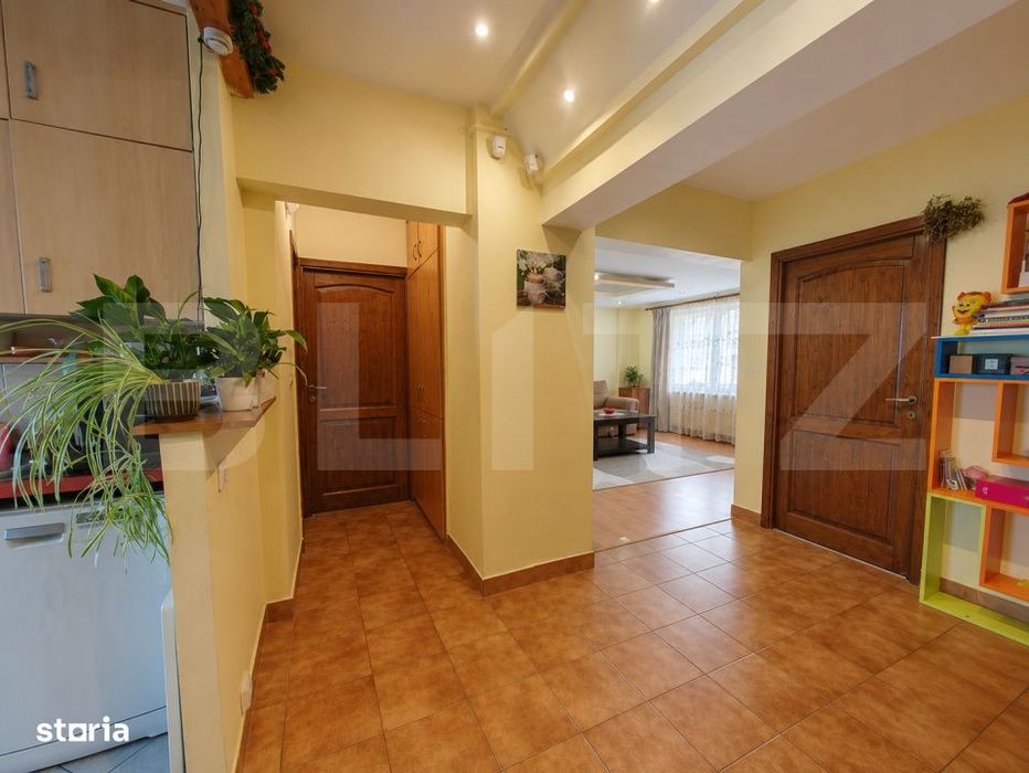 Apartament cu 3 camere, 78 mp, mobilat, zona Unirii