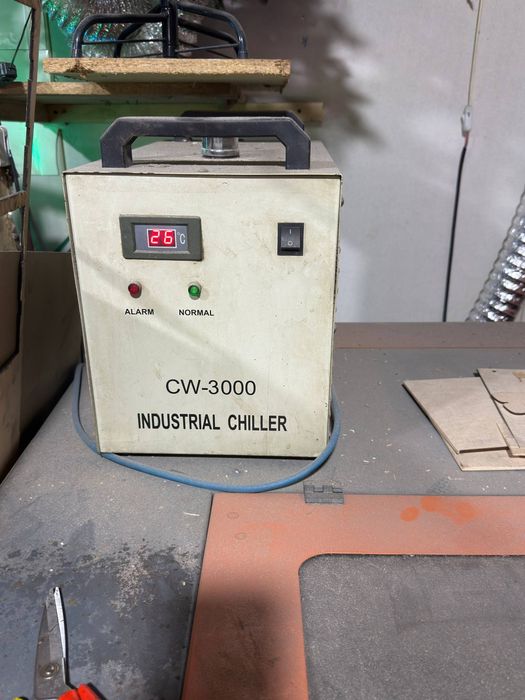 Продается лазерный станок CO2