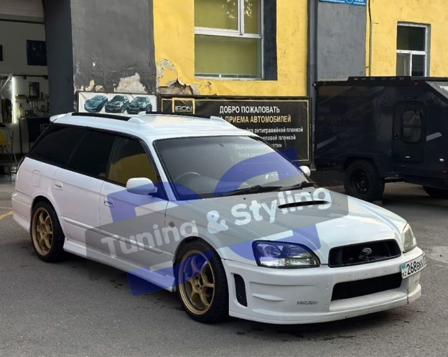 Бампера на Sunaru Legacy B4 Пороги