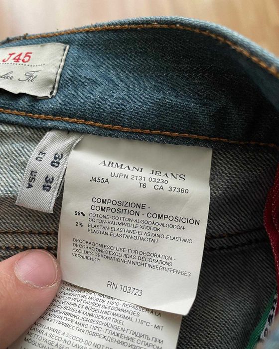 Jeansi Albastri Armani