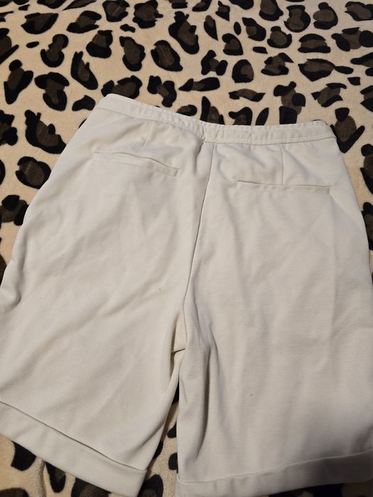 Pantaloni scurti bermude bej / crem, talie elastică cu şnur, mărimea M