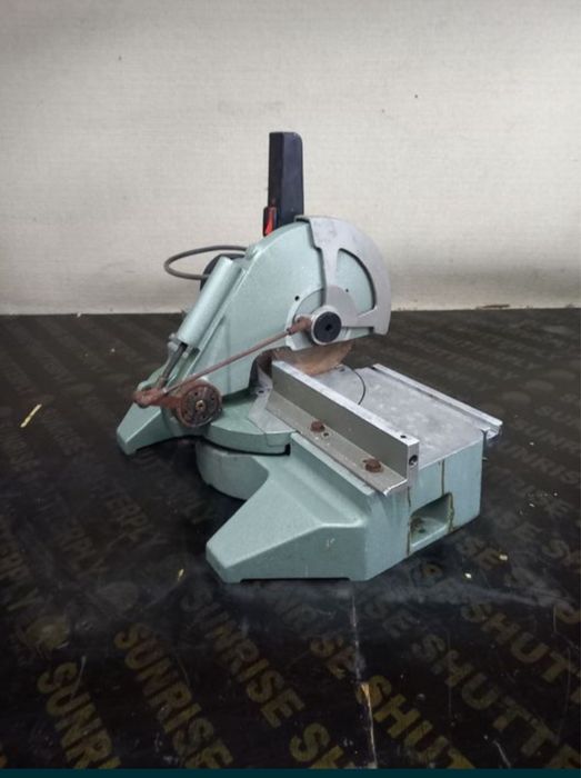 Настолен циркуляр метали алуминий, отсервизиран профи машин