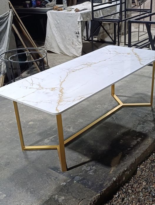 Журнальный столик в стиле лофт