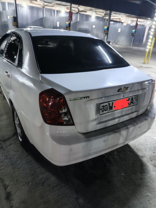 лассети 1.8  2010йил