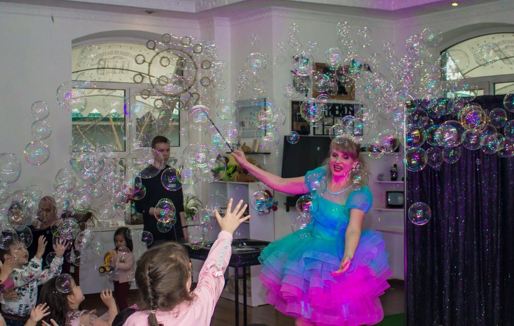 Сказочное шоу мыльных пузырей