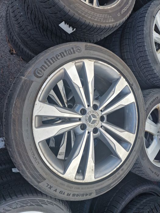 Гуми с Джанти за Mercedes S class w222 245/45 R19 , 275/40 R19