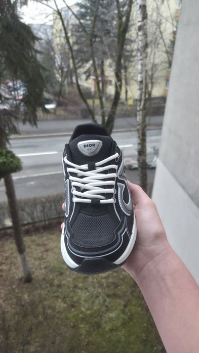 Adidasi Dior b30