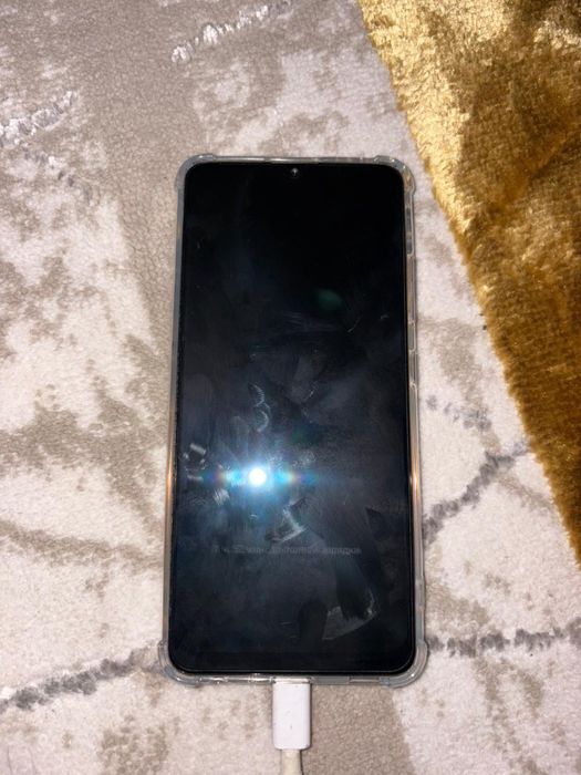 Срочно продам телефон Samsung A32