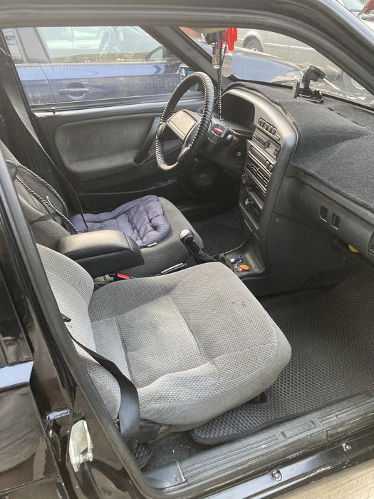 Продам машину