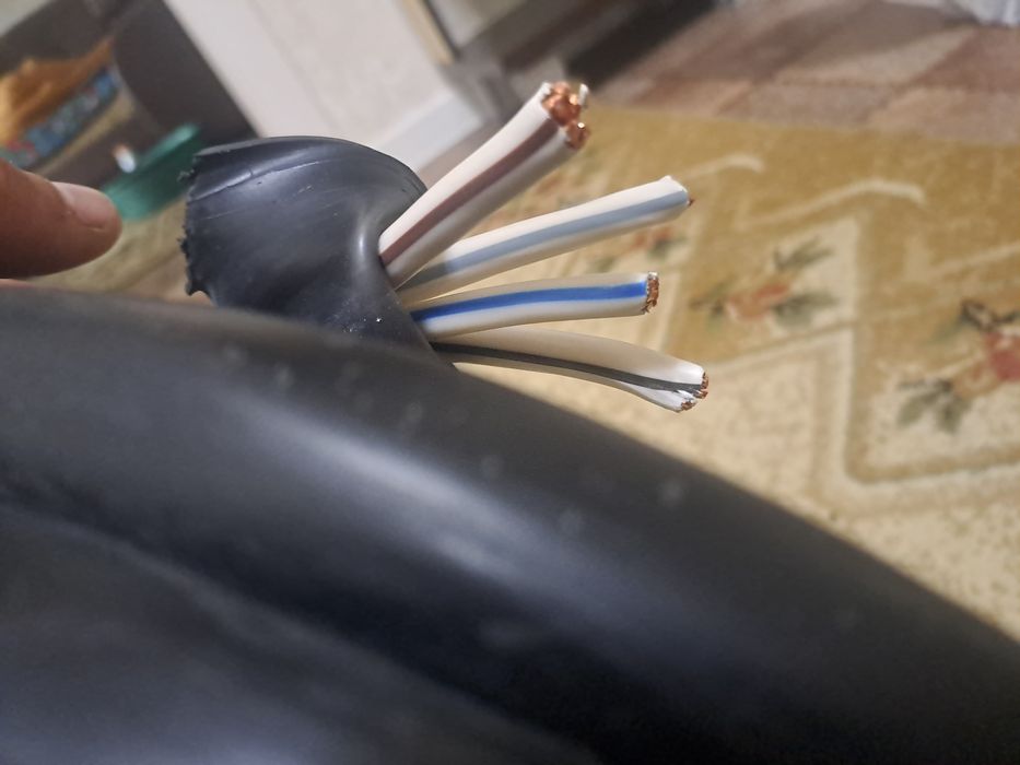 Кабель медный 4 жильный