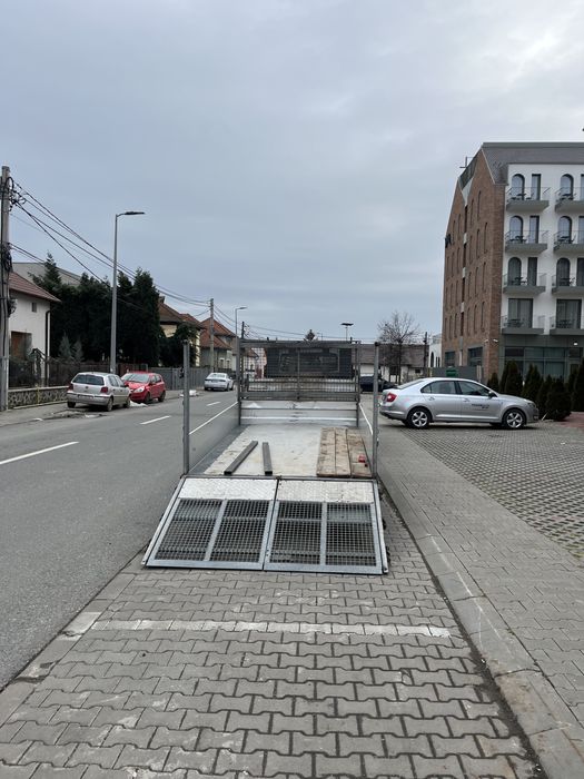 Vand remorca -triler ,utilaj