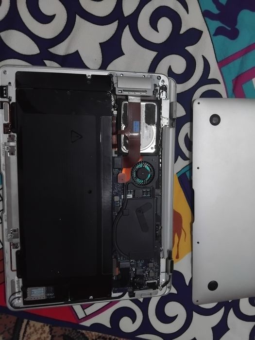 MacBook Air на запчасти