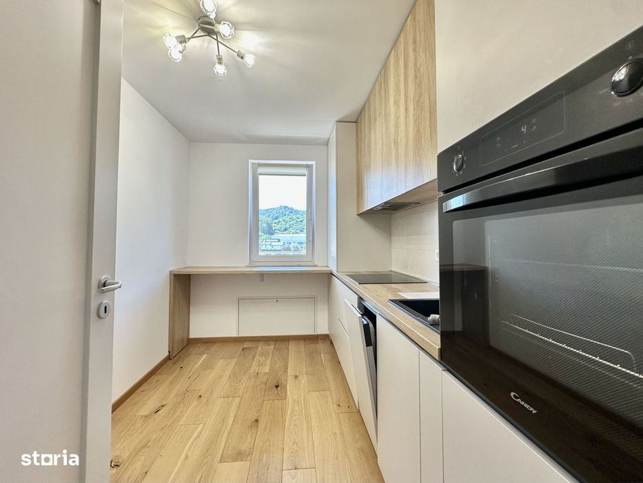 Apartament cu 3 camere decomandat de inchiriat, Urban Plaza