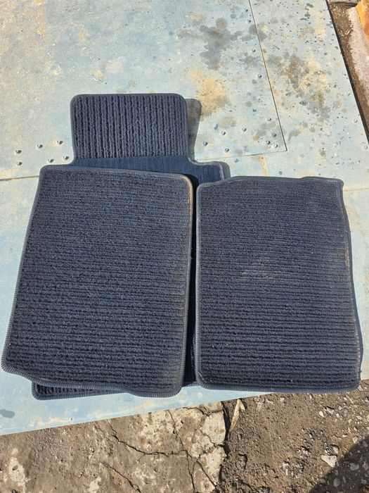 Коврик на мерседес 124