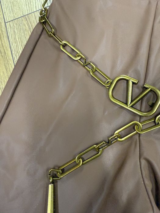 Панталон тип клин нов