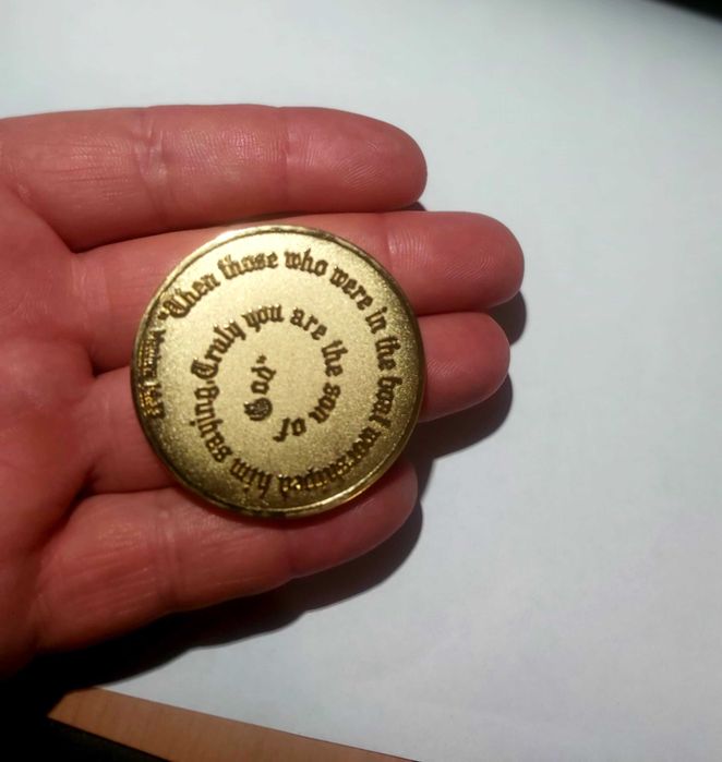 Moneda comemorativa ”Jesus Boat” placata cu aur