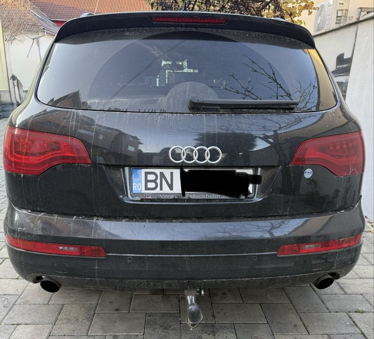 Vând Audi Q7 quattro