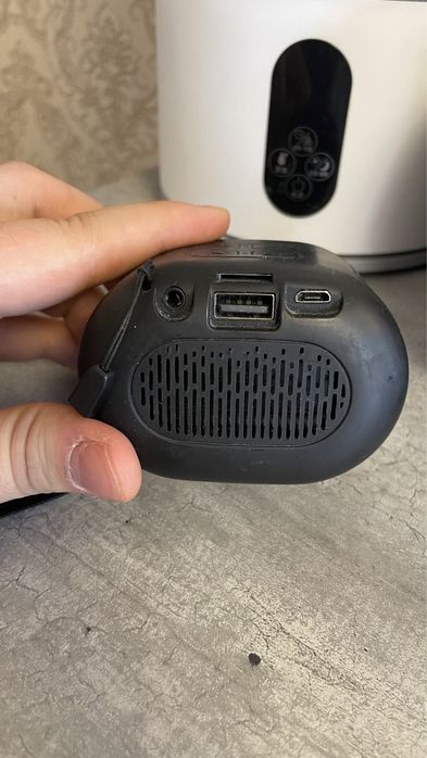 Компактная Bluetooth колонка HP