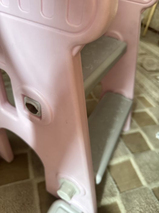 Детская горка и качеля