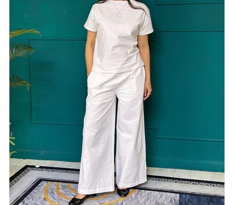 Продам костюм в отличном состоянии