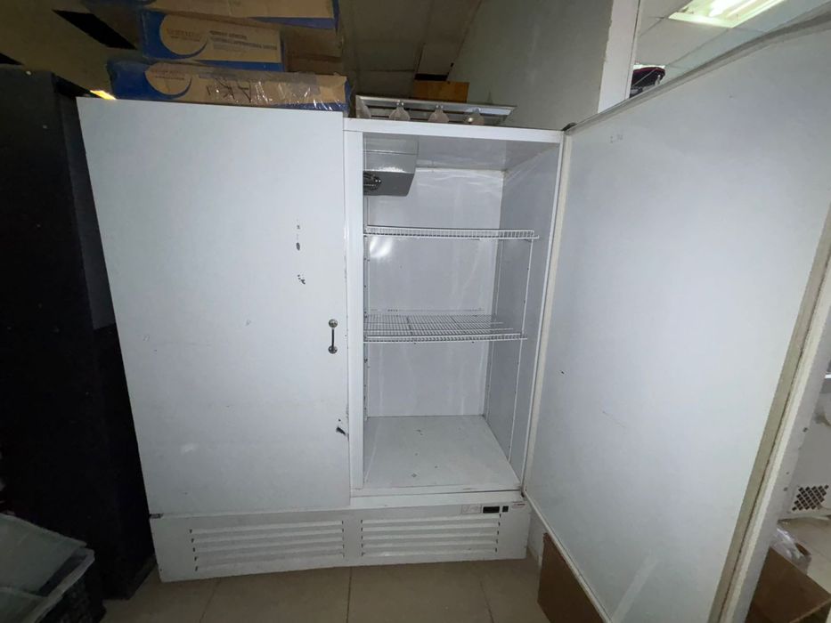 Продам оборудование для магазина