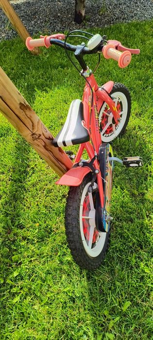 Bicicleta băiat cu Fulger Mcqueen