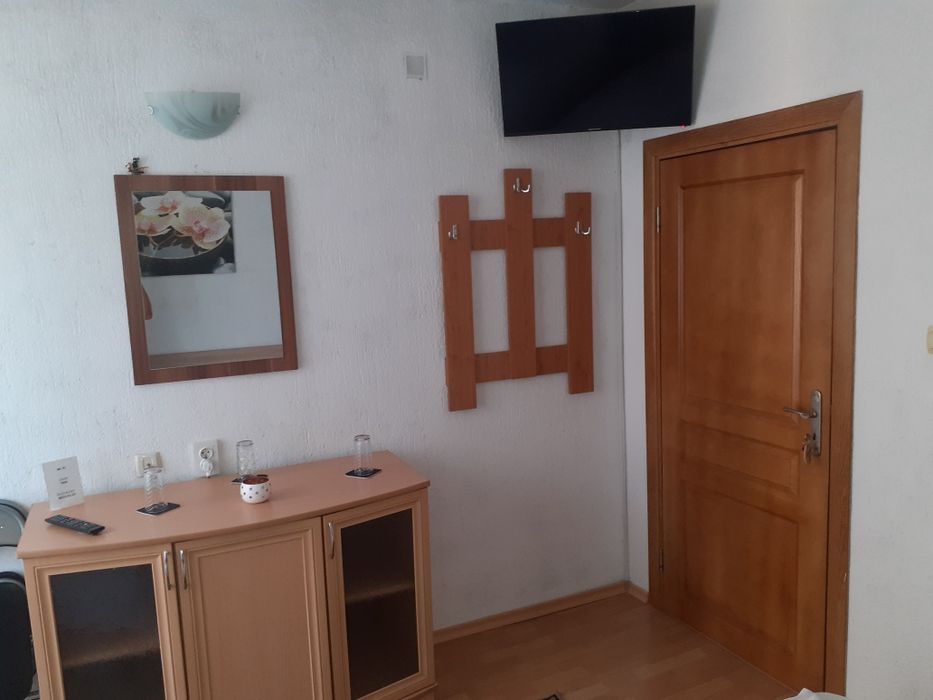 Дава се под наем Едностаен апартамент в Доспат - 13 кв.м за 255 € - Снимка #1