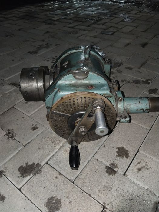 Делительная головка УДГ-Д-200