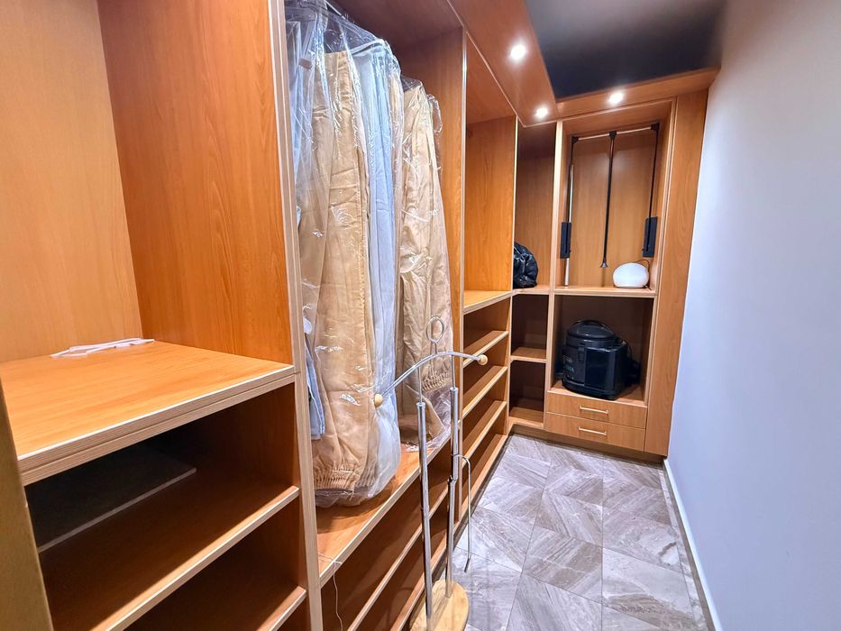 Продава се Многостаен апартамент в София, Лозенец - 350 кв.м за 4429 €/кв.м - Снимка #5