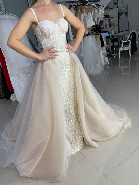 VAND ROCHIE de mireasa