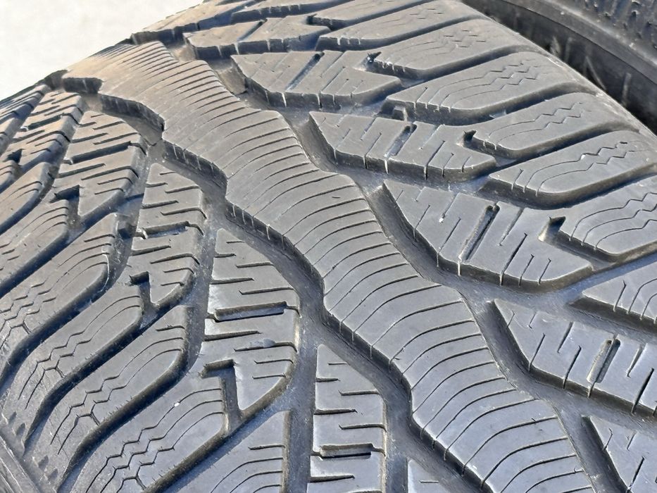 205/45/R17 Kleber Krisalp 2бр зимни dot2616 5-6мм