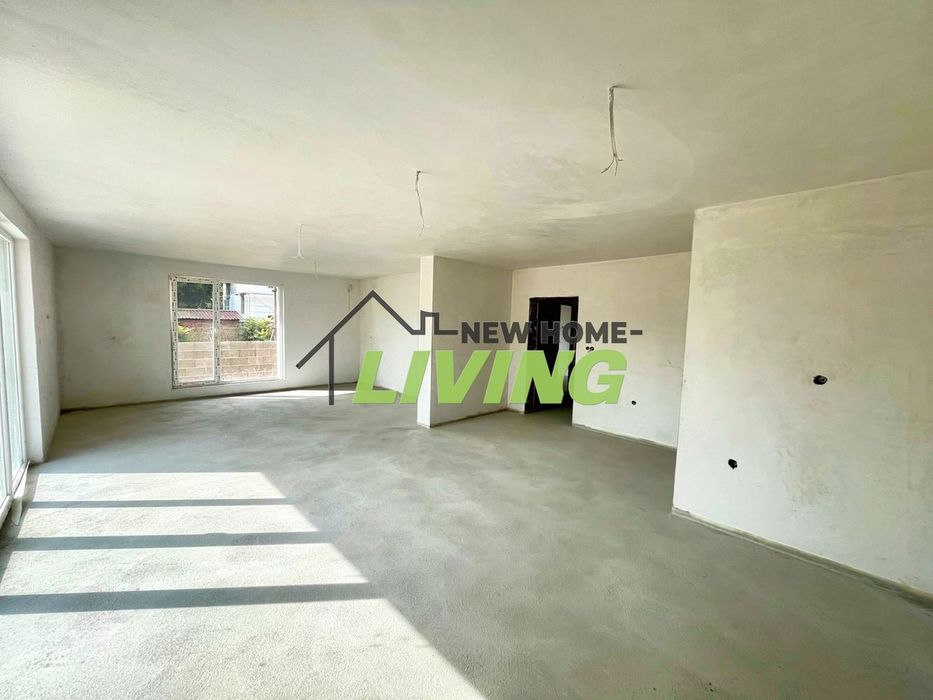 Продава се Къща в с. Рогош, Област Пловдив - 195 кв.м за 1283 €/кв.м - Снимка #1