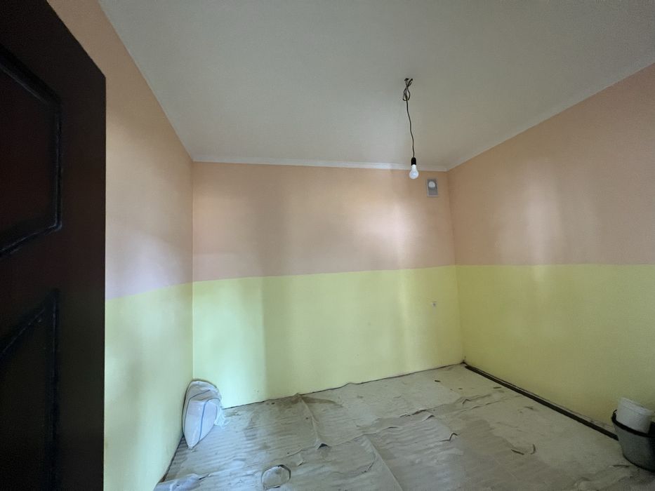 Hovli uy sotiladi,Bektemir post taraf,2,5 sotiq keng 3 xonali kotta uy