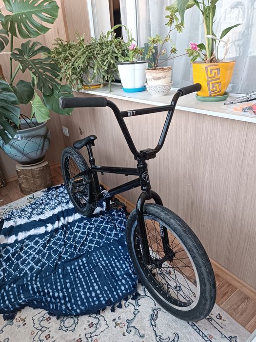 BMX TechTeam "LEVEL"
Велоси