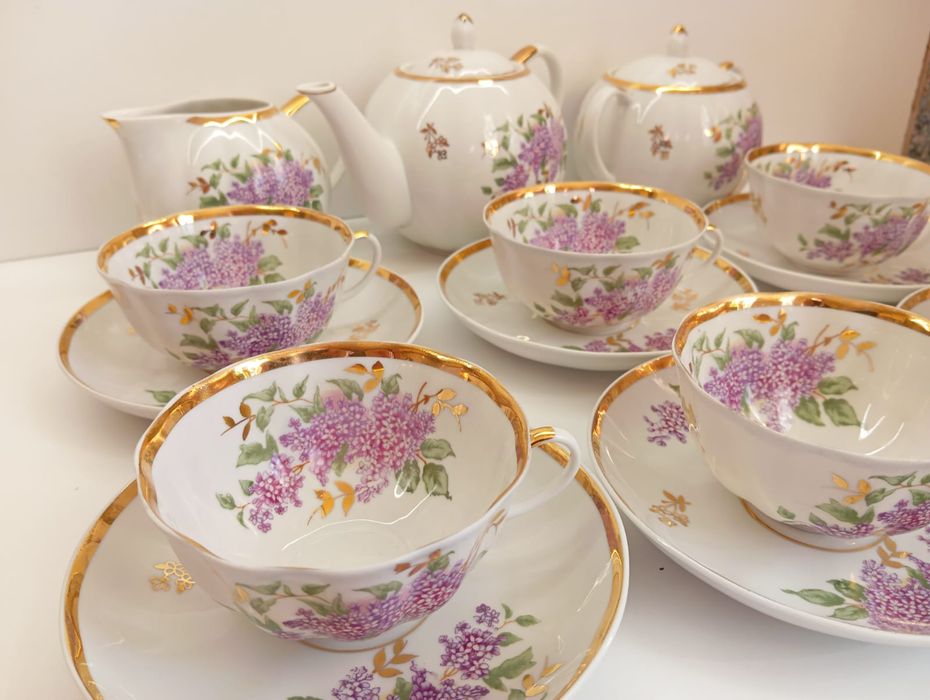 Руски порцелан. Сервиз .