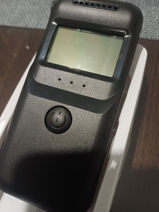 Нов Професионален Дрегер за Алкохол MR997 – Дигитален Тестер с LCD Дисплей