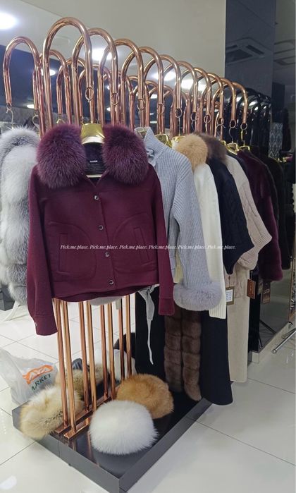 Кашмирено палто с естествен косъм