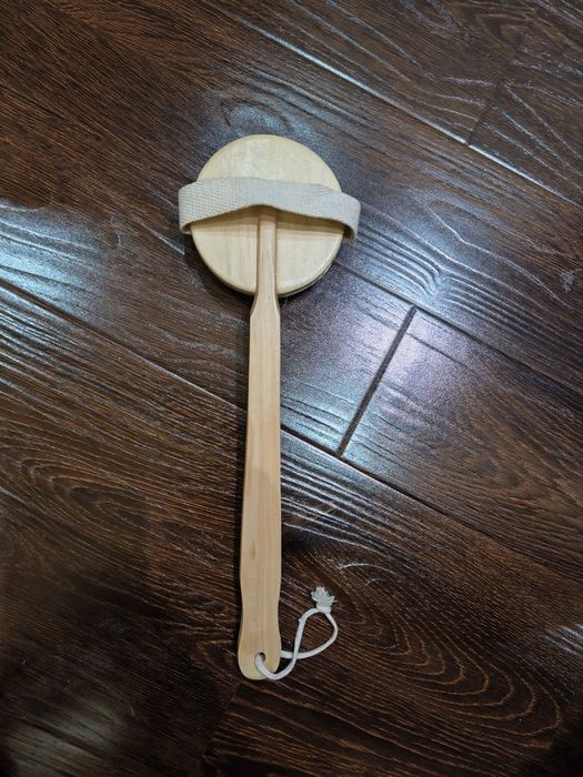 Массажная щётка для сухого массажа Phutawan из натуральной щетины