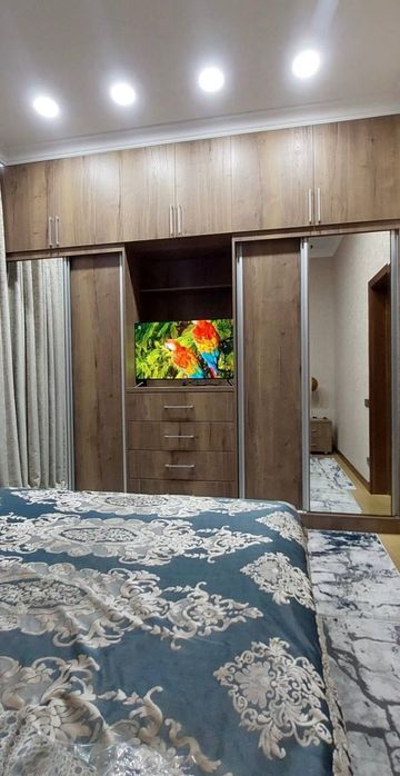 Продаётся 2 комнатная квартира ремонт  Пединститут ул.Бобура