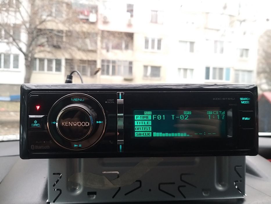 Авторадио Kenwood KDC-BT61U