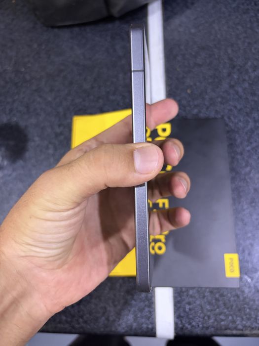 poco f7 pro 12.512g holati yahwi iwlawi zor oqip tel qlila