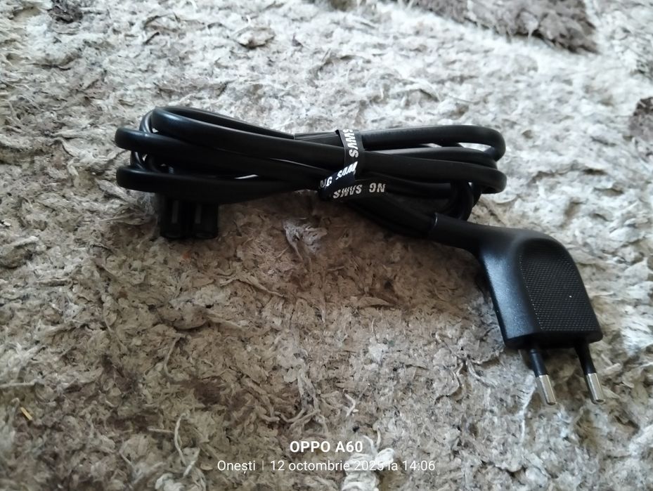 Set cabluri și adaptor alimentare Samsung - Ca noi, neutilizate